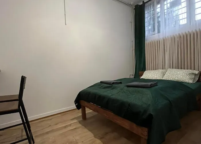 TomTom Hostel